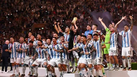 AC米蘭官方宣布：伊布合同延长至2025年